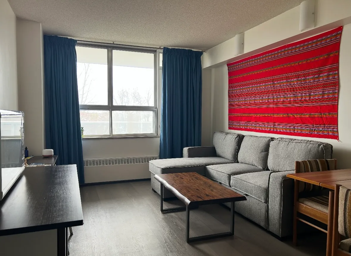Photo of dining room inside